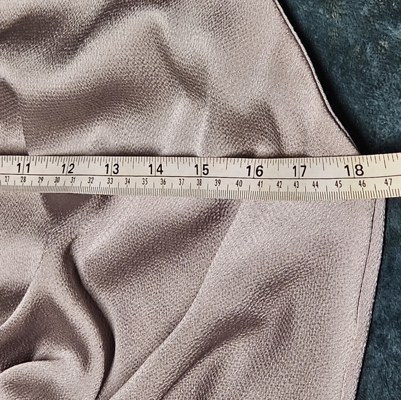 4/$20 She & Sky | Champagne Satiny Front Tie Detailed Blouse size Medium - Picture 8 of 10